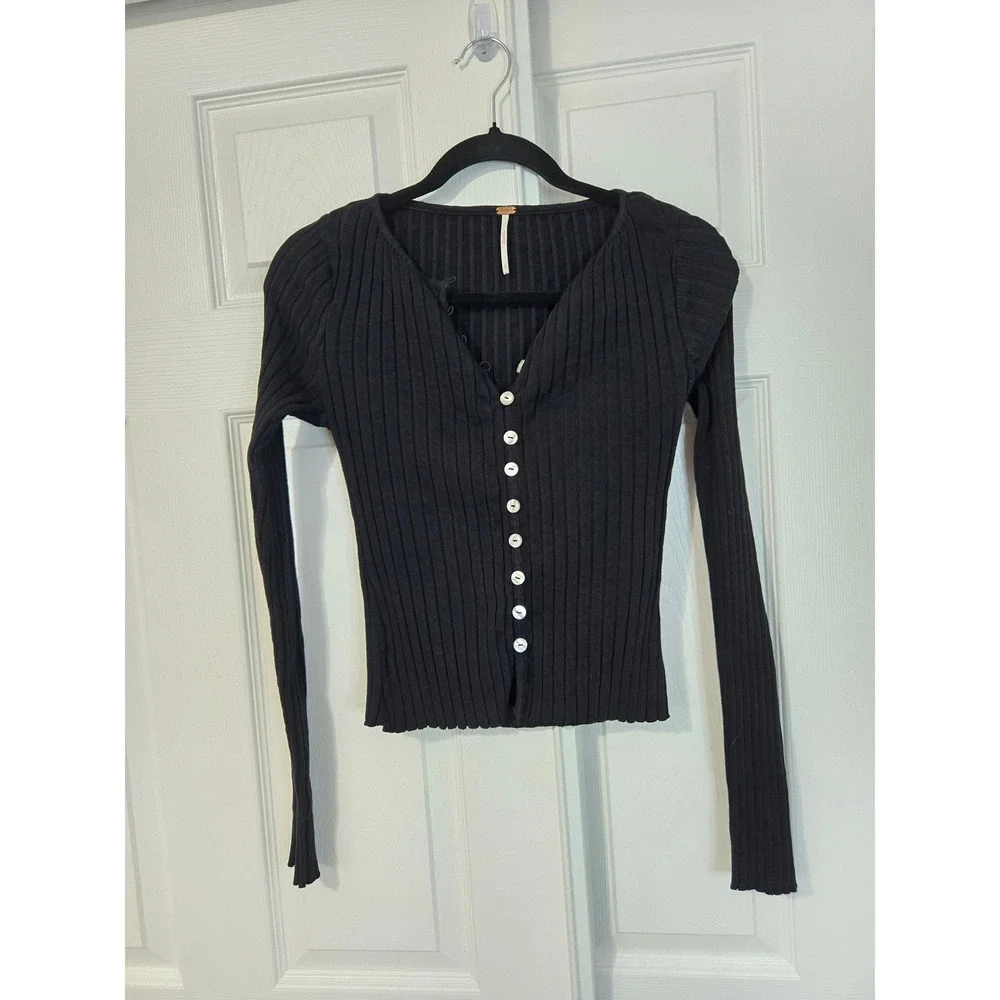 Free People Black Ribbed Knit Button Front V-Neck Cardigan Top Small